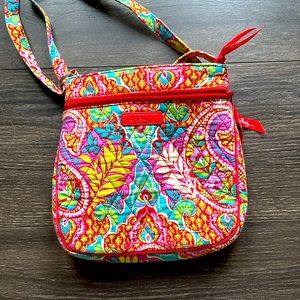 Retired Vera Bradley crossbody bag!